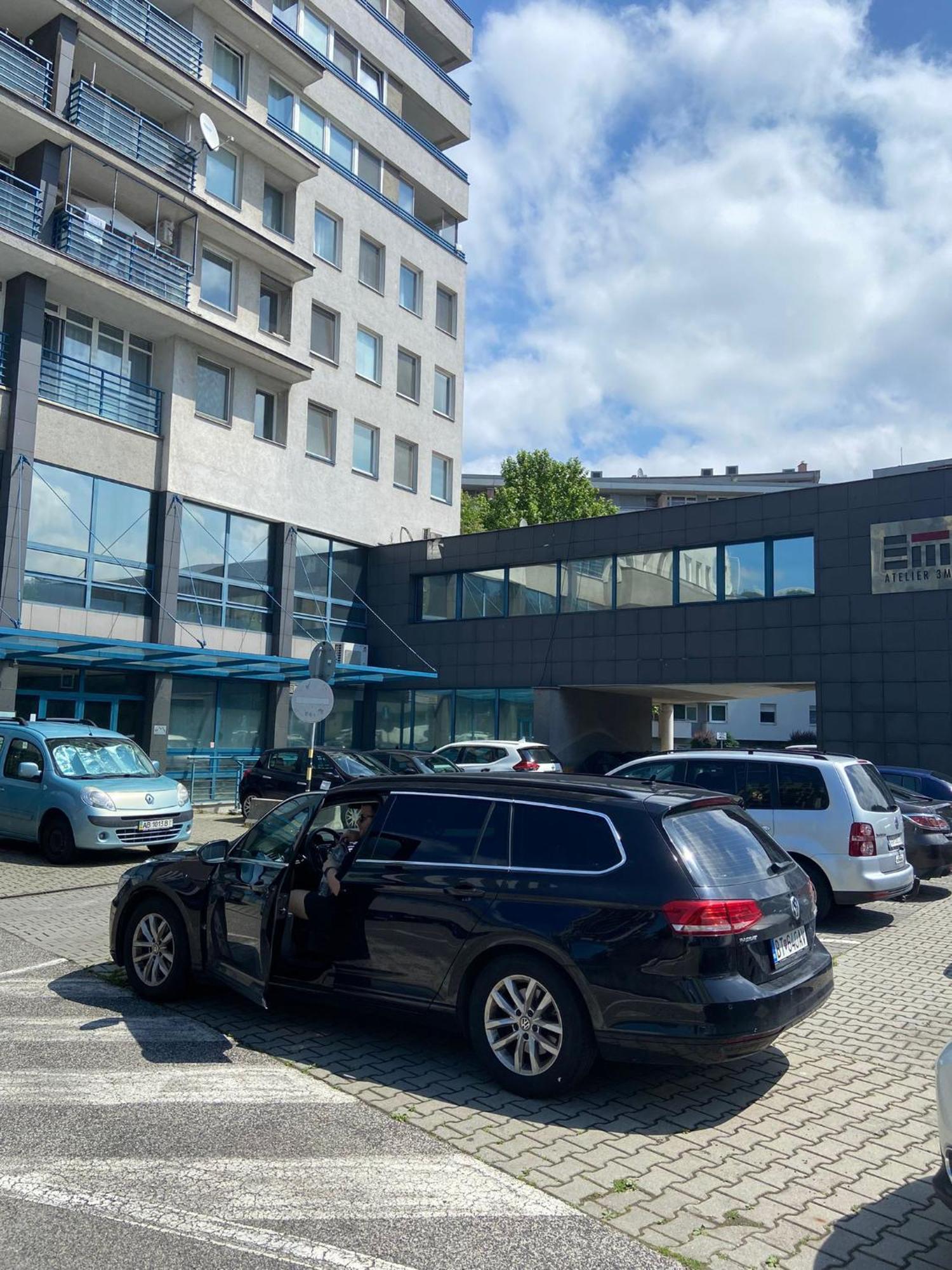 Cozy Studio On The Roof, Next To Incheba Expo Bratislava Exterior photo